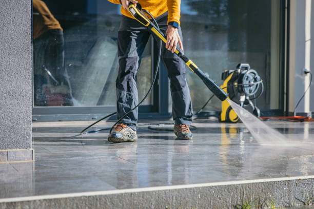 Best Roof Washing  in Ashland, WI